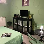 Guest house Casa Charlotte 3*